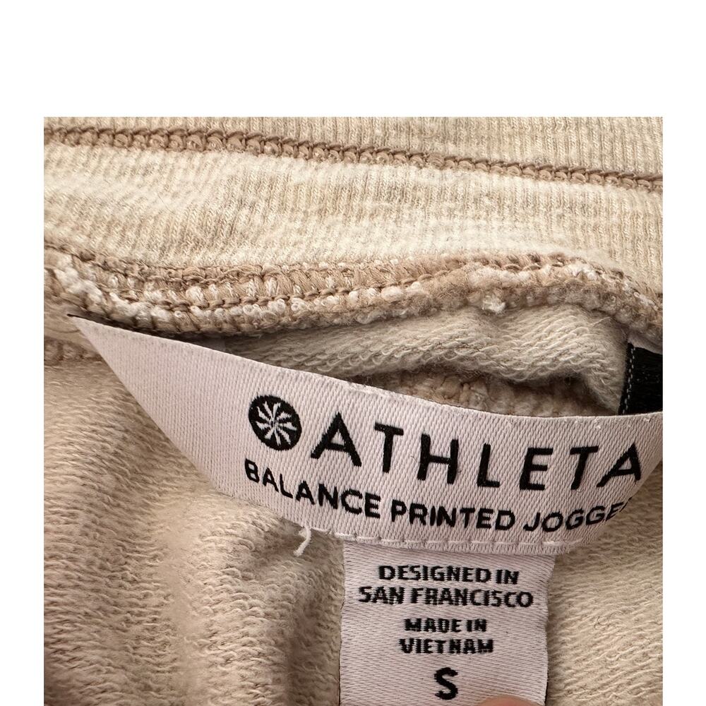 Athleta Balance Camo Printed Sweatshirt and Joggers Size Small - Picture 10 of 11